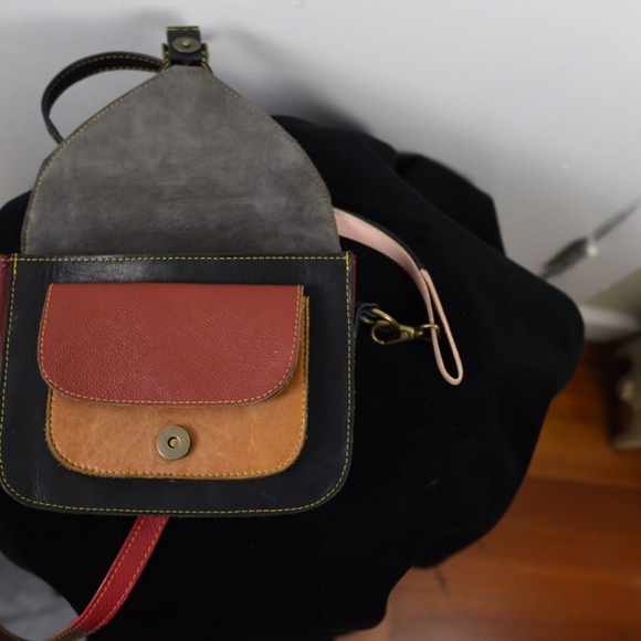 Multicolored leather handbag from South Africa - Picture 5 of 7